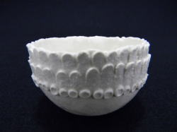 服部真紀子